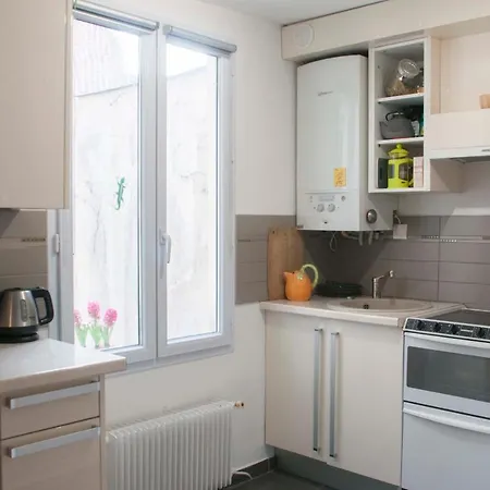 Appartement Nice Apt With Wi-Fi At 10 Min By Metro-Belleville